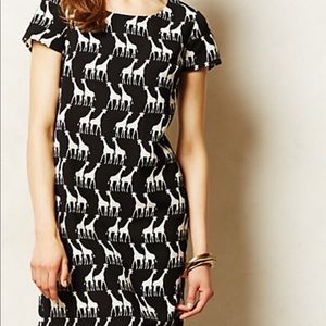 Anthropologie B&W Giraffe print shift dress